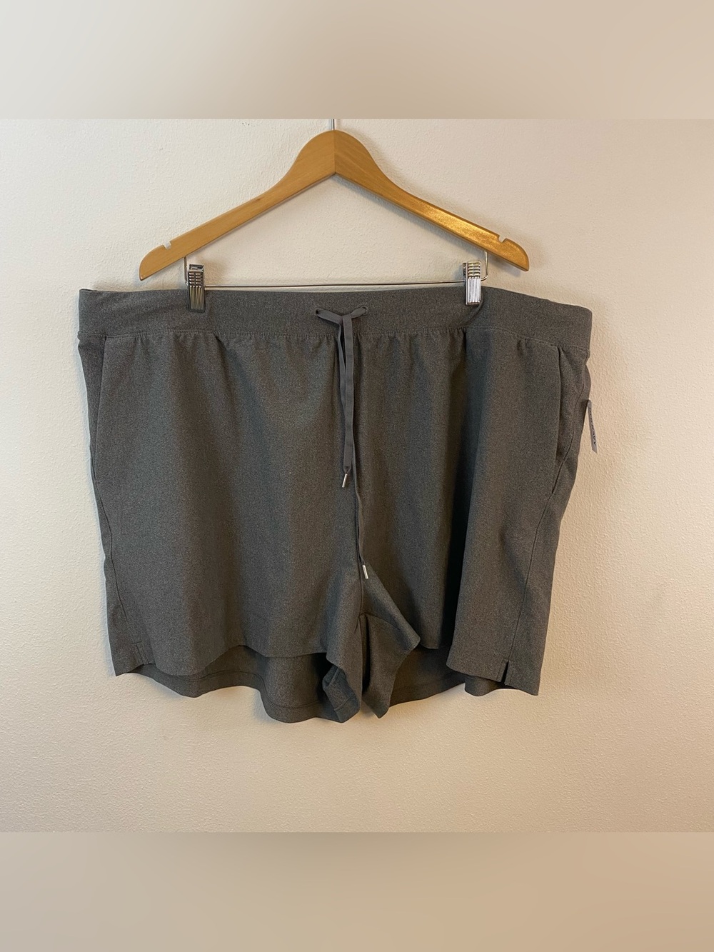 Old Navy Active Powersoft High Rise Grey Shorts Womens 3X NWT